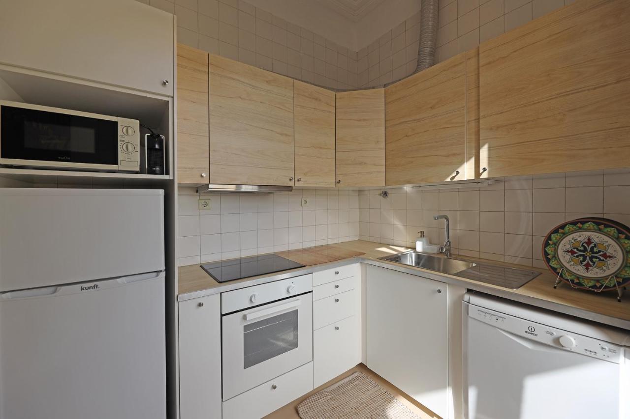 Flh Porto Classic Apartment With Parking Exterior photo
